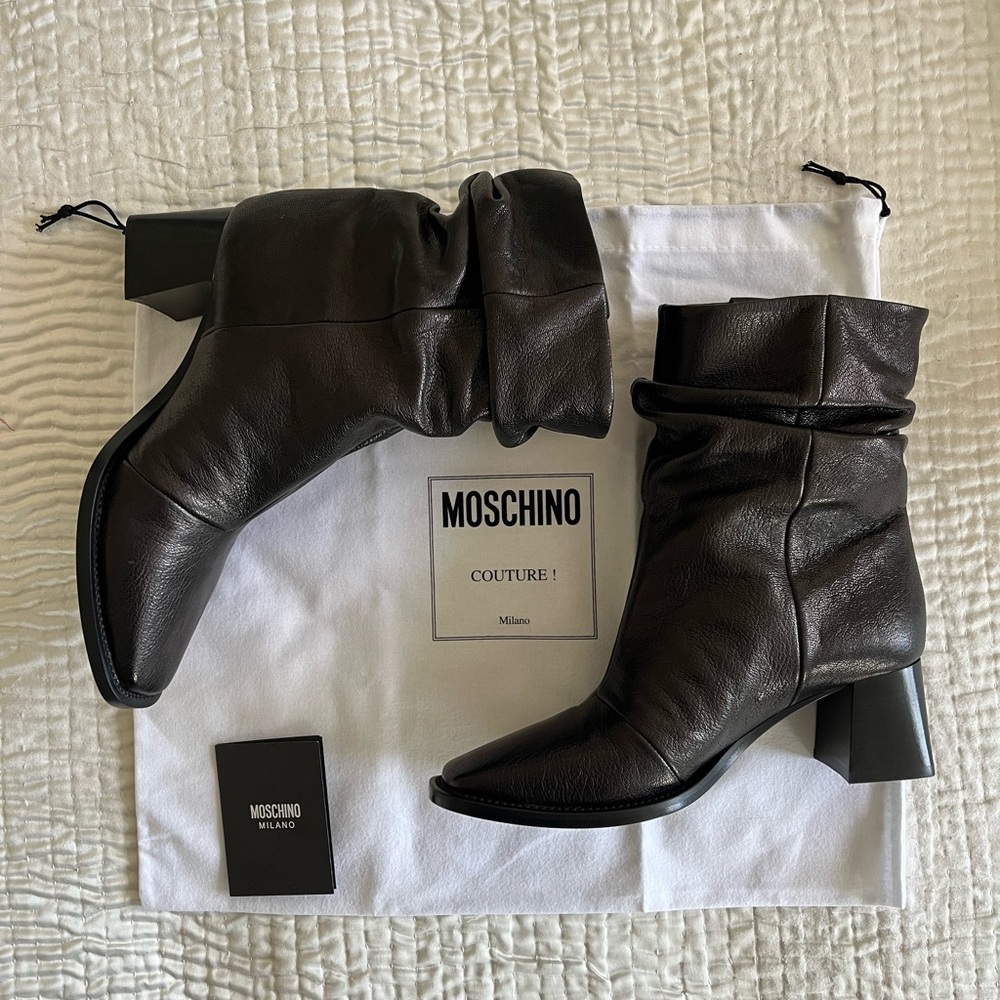 Authentic Moschino ankle boots - Picture 11 of 17